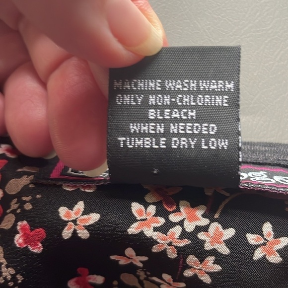 Exact Change Floral Swing Skirt | NWT | Size XS - Picture 5 of 8